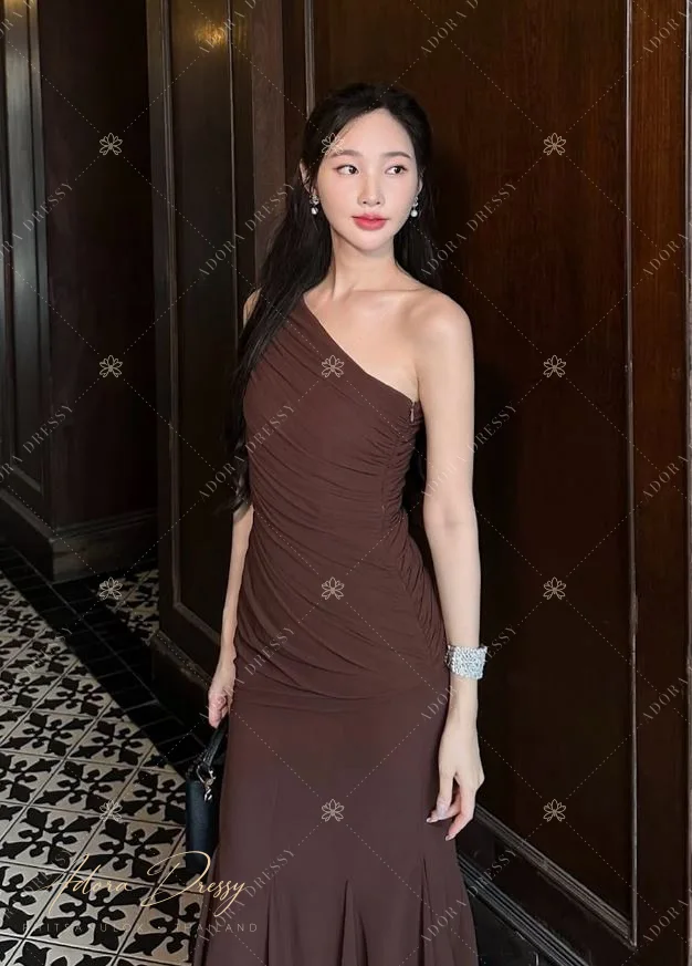 ตัวอย่างชุดโทนน้ำตาล-ทอง จาก Adora Dressy พิษณุโลก ภาพที่ 16