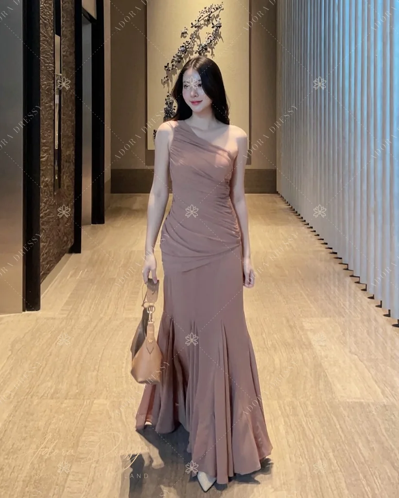 ตัวอย่างชุดโทนน้ำตาล-ทอง จาก Adora Dressy พิษณุโลก ภาพที่ 46
