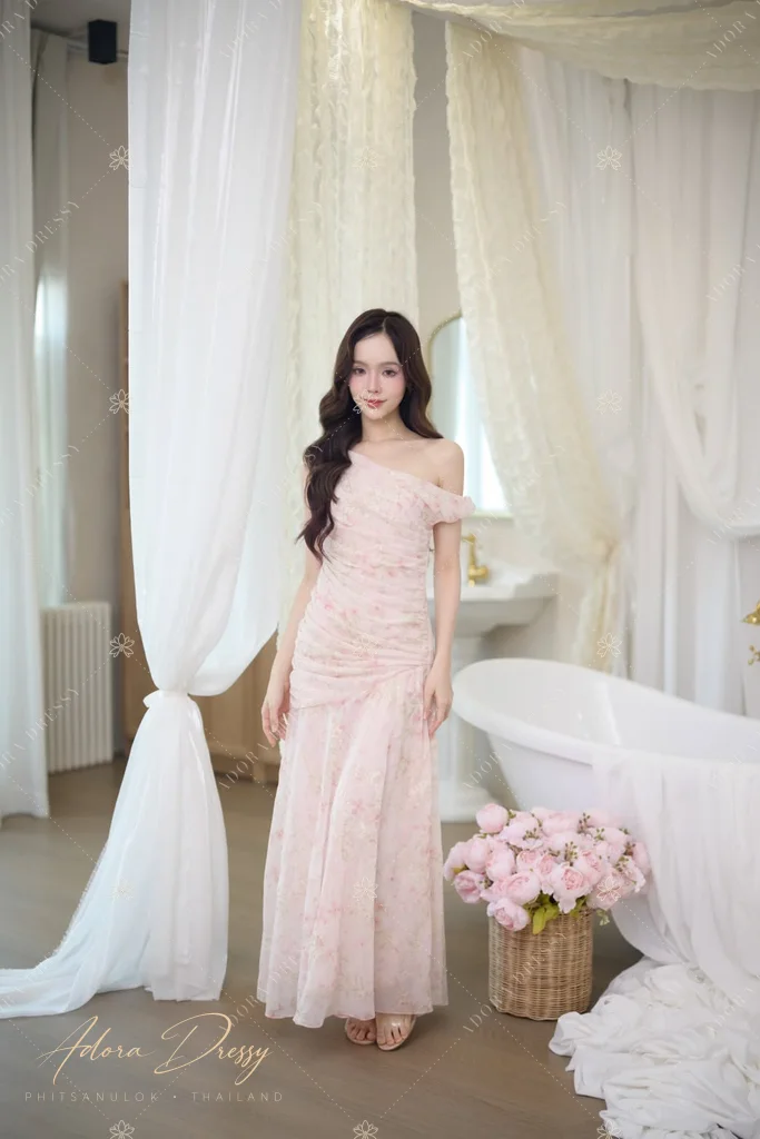 ตัวอย่างชุดโทนชมพู จาก Adora Dressy พิษณุโลก ภาพที่ 79