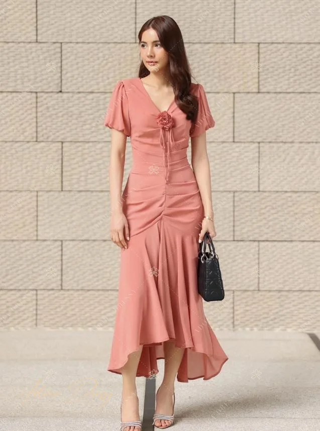 ตัวอย่างชุดโทนน้ำตาล-ทอง จาก Adora Dressy พิษณุโลก ภาพที่ 109
