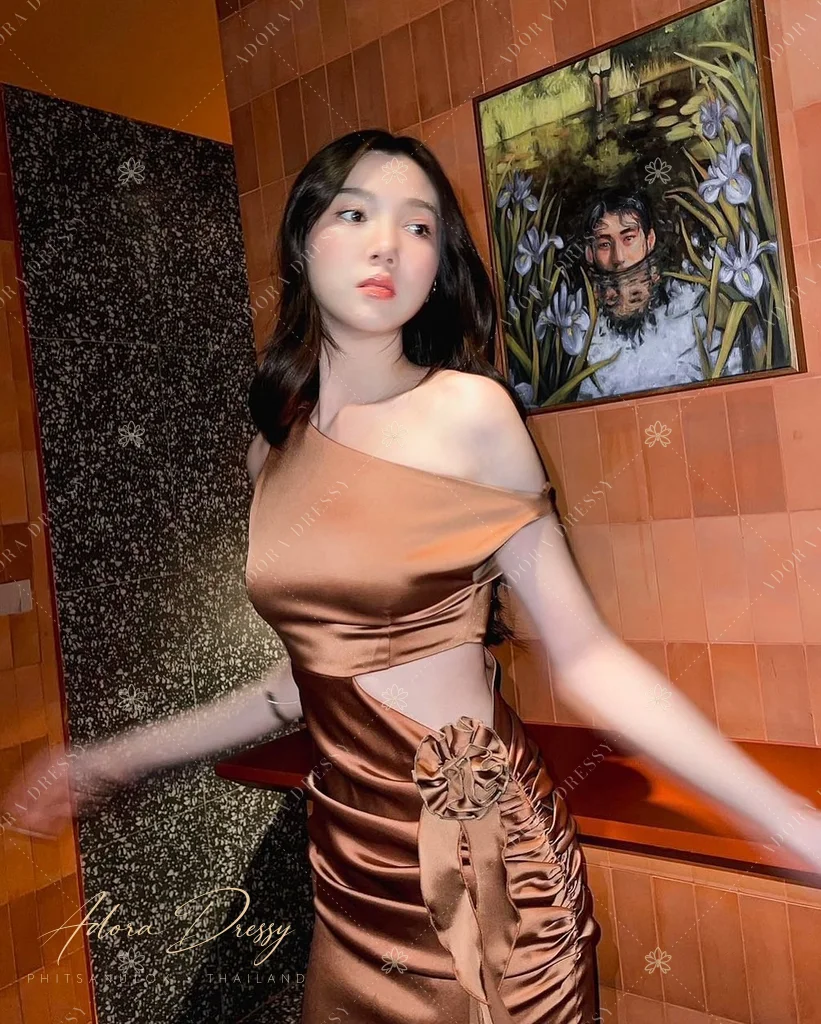 ตัวอย่างชุดโทนน้ำตาล-ทอง จาก Adora Dressy พิษณุโลก ภาพที่ 34