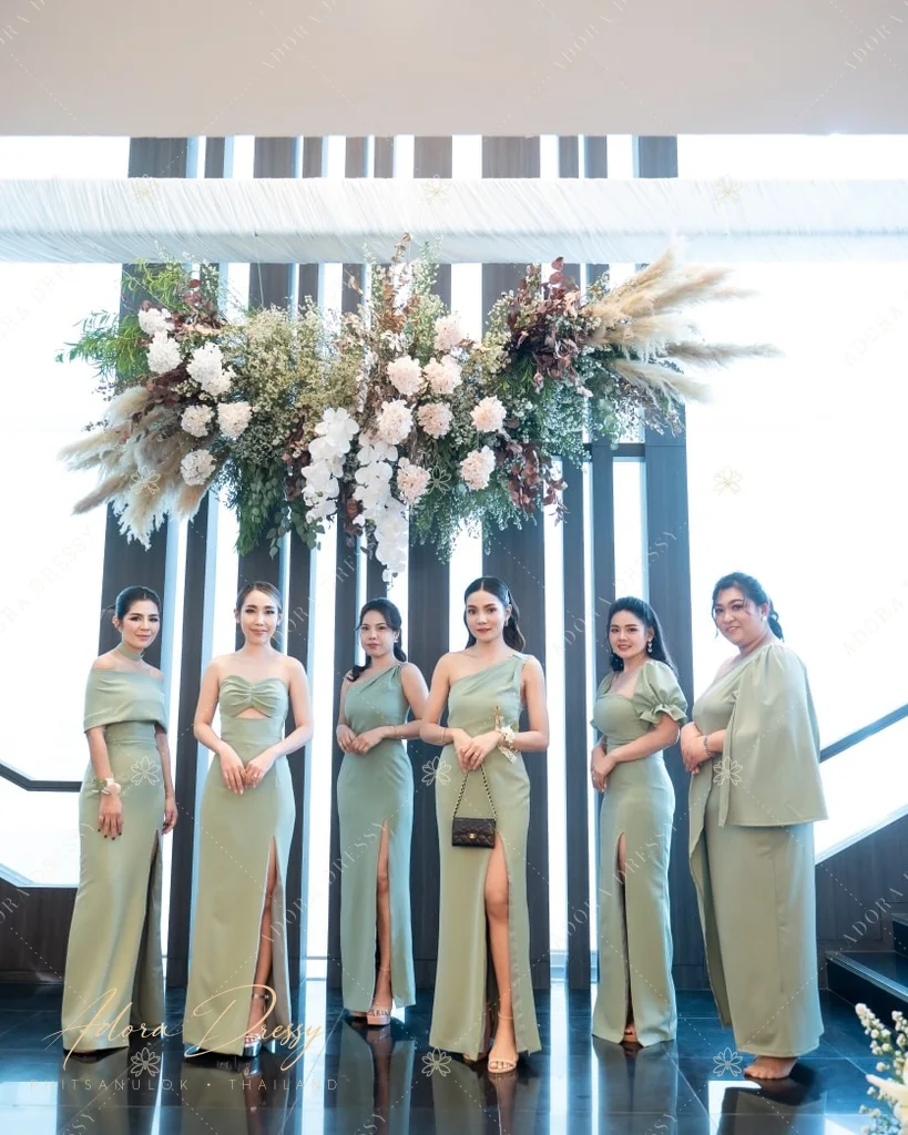 ตัวอย่างชุดโทนเขียว จาก Adora Dressy พิษณุโลก ภาพที่ 13