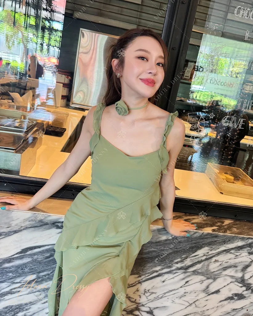 ตัวอย่างชุดโทนเขียว จาก Adora Dressy พิษณุโลก ภาพที่ 37