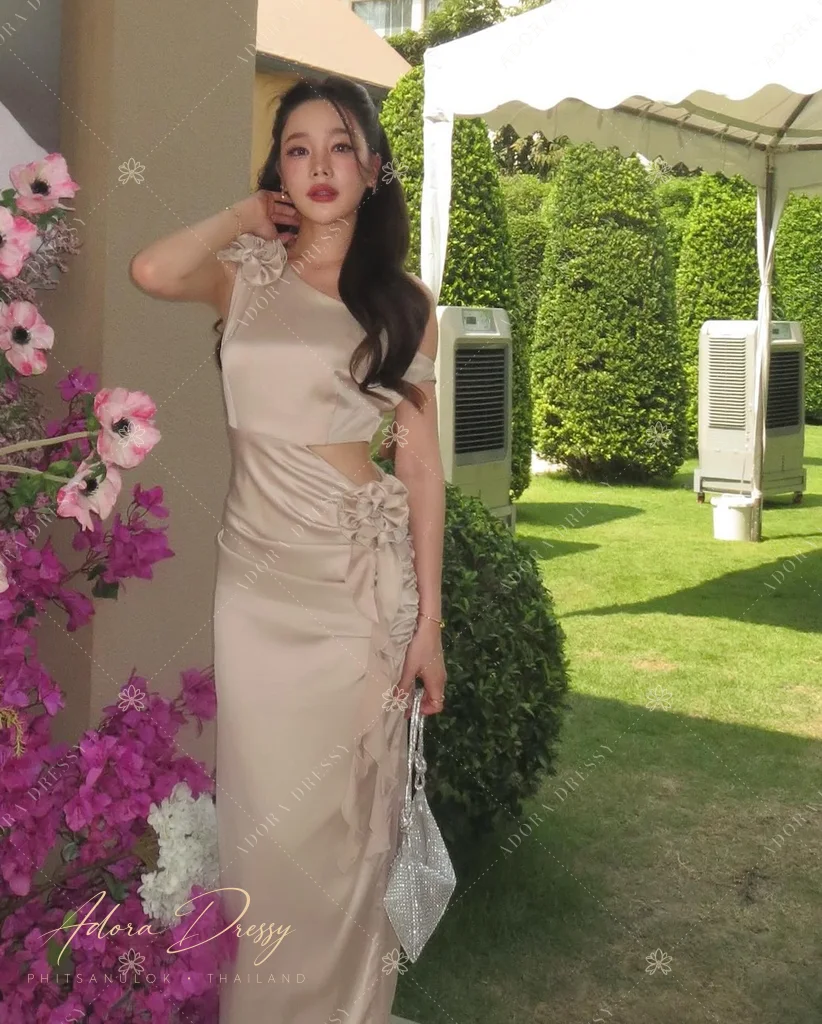 ตัวอย่างชุดโทนครีม-เบจ จาก Adora Dressy พิษณุโลก ภาพที่ 11