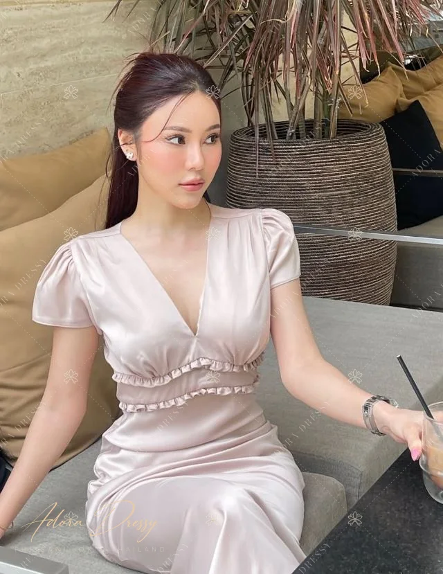 ตัวอย่างชุดโทนน้ำตาล-ทอง จาก Adora Dressy พิษณุโลก ภาพที่ 133
