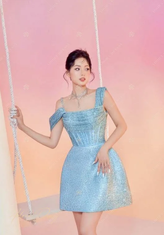 ตัวอย่างชุดโทนฟ้า-เทา จาก Adora Dressy พิษณุโลก ภาพที่ 26