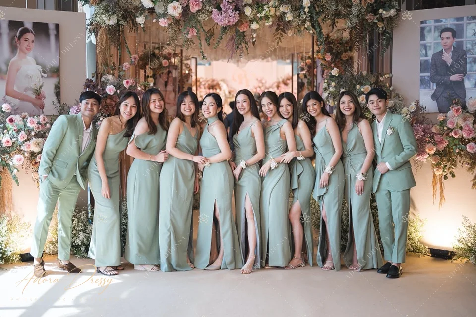 ตัวอย่างชุดโทนเขียว จาก Adora Dressy พิษณุโลก ภาพที่ 40