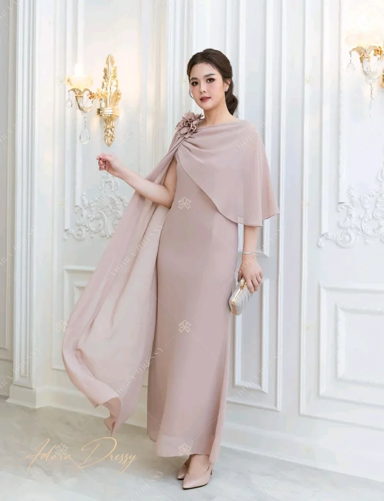 ตัวอย่างชุดโทนครีม-เบจ จาก Adora Dressy พิษณุโลก ภาพที่ 17
