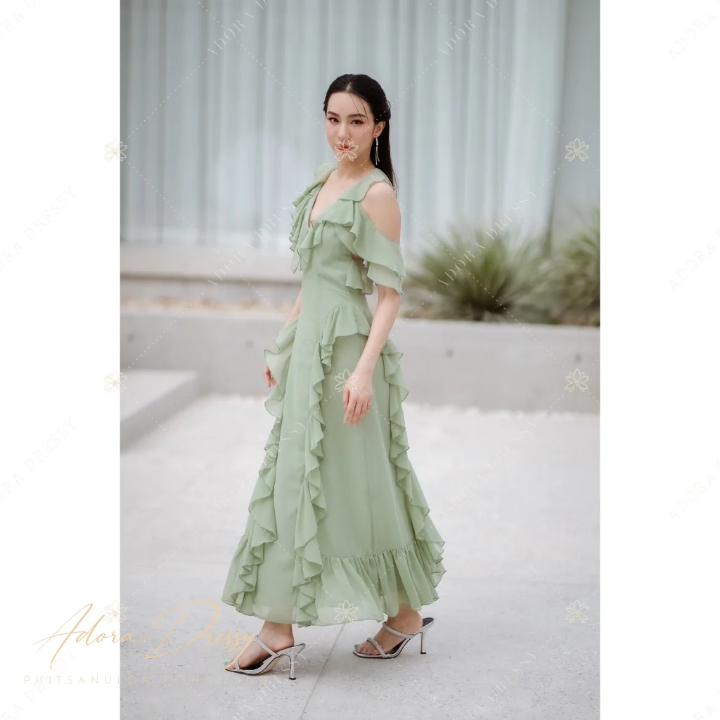 ตัวอย่างชุดโทนเขียว จาก Adora Dressy พิษณุโลก ภาพที่ 87