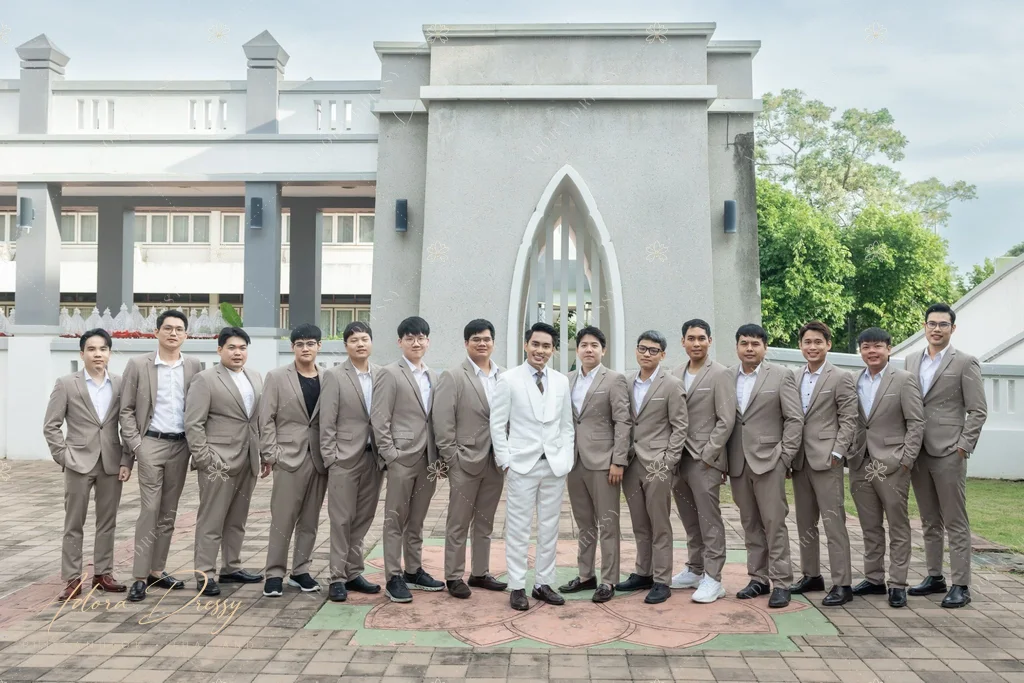 ตัวอย่างสูทจาก Adora Dressy พิษณุโลก ภาพที่ 37