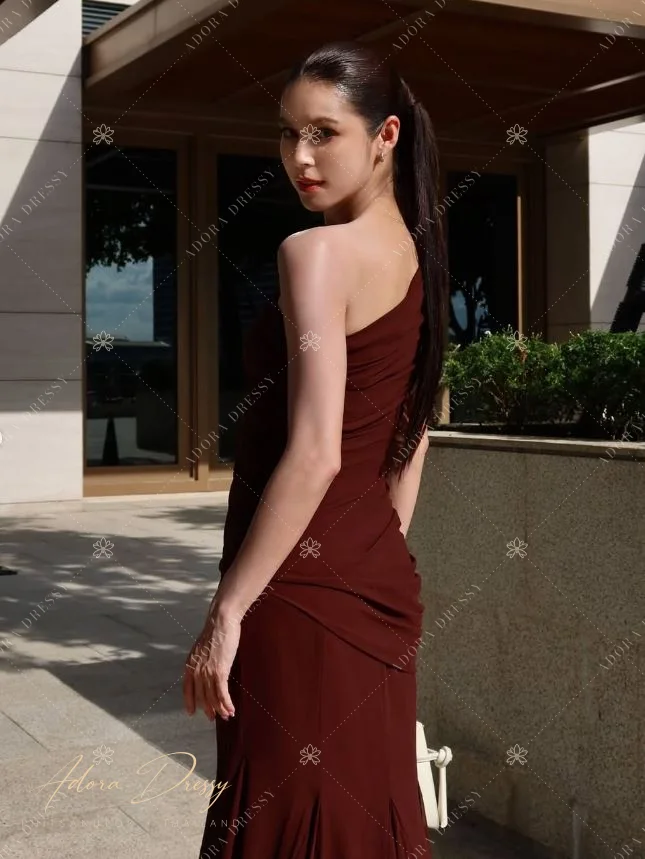 ตัวอย่างชุดโทนน้ำตาล-ทอง จาก Adora Dressy พิษณุโลก ภาพที่ 7