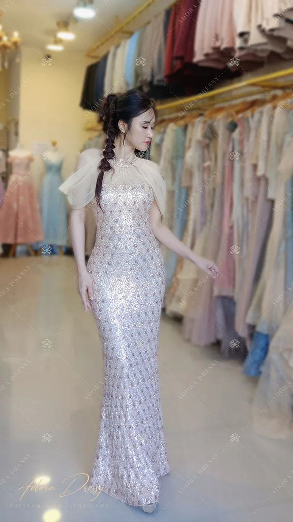 ตัวอย่างชุดโทนน้ำตาล-ทอง จาก Adora Dressy พิษณุโลก ภาพที่ 128